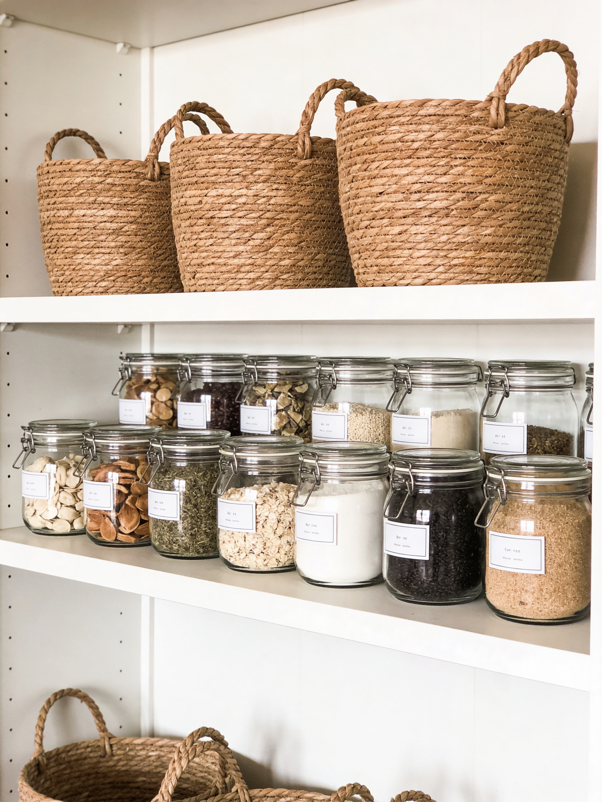 12 Glass Jar Storage Ideas: Eco-Friendly Kitchen Organization